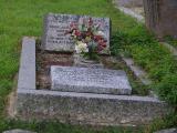 image of grave number 966948